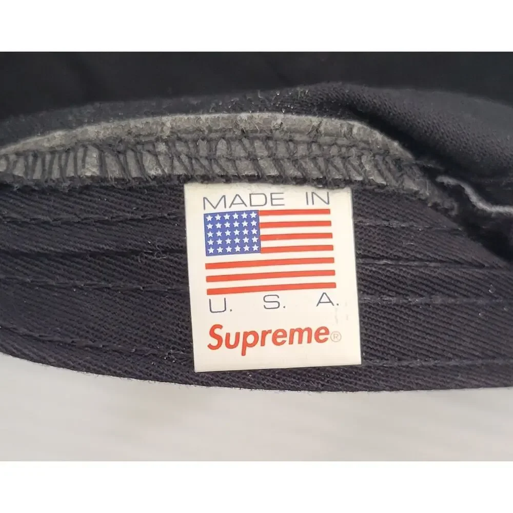Supreme box logo